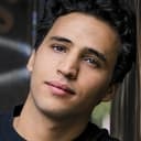 Mohamed Issa als Rafiq
