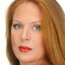 Martina Serafin als Princess Marie