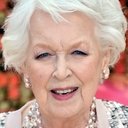 June Whitfield als Queen Isabella of Castille