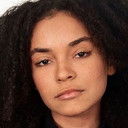 Gi Fernandes als Talita