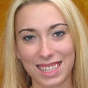 Jessica Woods als Waitress