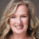 Lara Macgregor als Carol