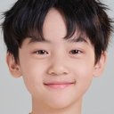 Li Tingxu als Young Zhou Zheng
