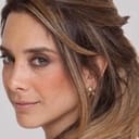 Helena Cerello als Atriz do Tio Vânia