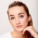 Irene Rojo als Silvia Luna
