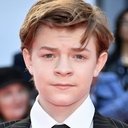 Oakes Fegley als Young Judd