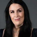 Rhianna Pratchett als Self