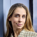 Anne-Charlène Bezzina als Self