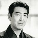 鶴田浩二 als Kojiro Sasaki