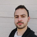 Nedim Jahić als Travis Bryant