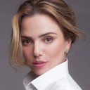 Natallia Rodrigues als Maria Rosa