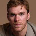 Connor McDavid als Self