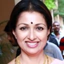 Gautami Tadimalla als Roja, the house owner's daughter who falls in love with Raja
