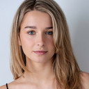 Erin Pitt als Junior Rocker Audrey