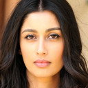 Karishma Ahluwalia als Chad's Girlfriend