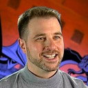 Greg Weisman als Commander Stormtrooper