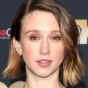Taissa Farmiga als Rebecca