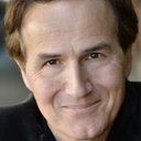 Robert Cait als (voice)