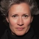 Simone Milsdochter als The Huntress