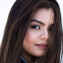 Chanel Morales als Shayne