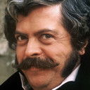 Marc Dudicourt als Lieutenant Hamburger