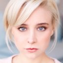 Alessandra Torresani als Becky (as Alessandra Toreson)