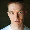 Nolan Freeman als Nathan