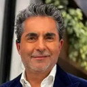 Raúl Araiza als Juan