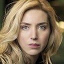 Cyrielle Debreuil als Stephanie Louvier