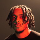 AJ Tracey als Self