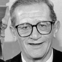 Donald Brittain als Narrator (voice)