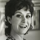 Semra Sar als Aysel