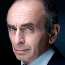 Éric Zemmour als Himself