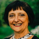 Louise Lavictoire als 