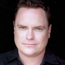 Danny McCarthy als Stuart