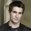 Sam Witwer als Additional voices
