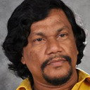 Ravindra Yasas als Willie's lookout