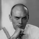 Yul Brynner als Sultan