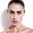 Hannah Ware als Katia