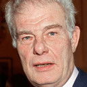 Jean Amadou als Récitant/Narrator(voix) (non crédité)