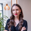 Joanna Hellier als Joanna Hellier
