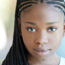 Journey Carter als Tia