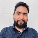 Daniel Garcia als Urrutia