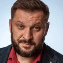 Марк Бартон als Self - Host