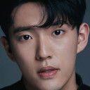 Shin Ki-hwan als Bong-deok