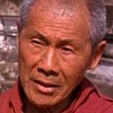 Lloyd Kino als Capt. Aoki (uncredited)
