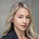 Whitni Resides als Operator