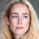 Sarah Juel Werner als Louise