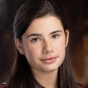 Emma Donovan-Mendenhall als Lilly Frank