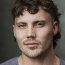Elliott Eason als Ste